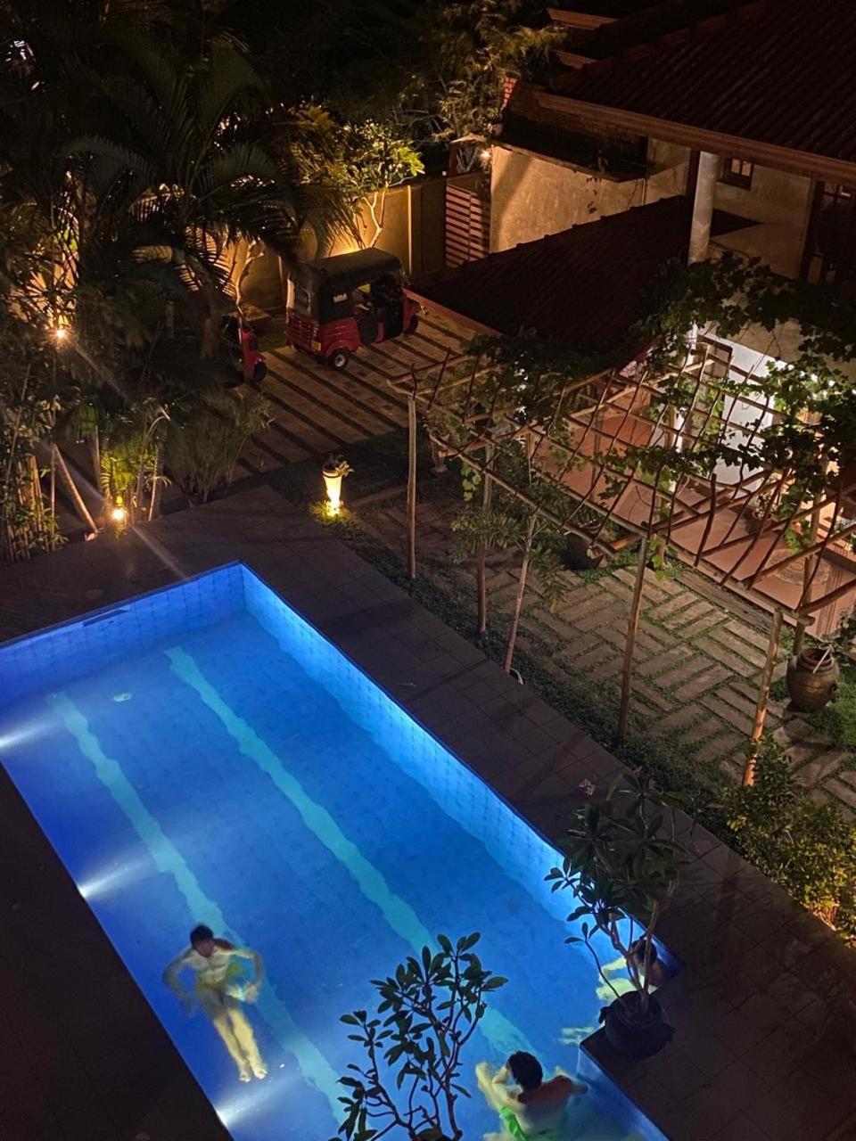 Kingcity Resort Anuradhapura Exterior foto